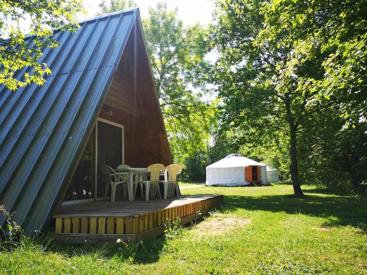 Camping Domaine De Mepillat Saint-Nizier-le-Bouchoux Buitenkant foto