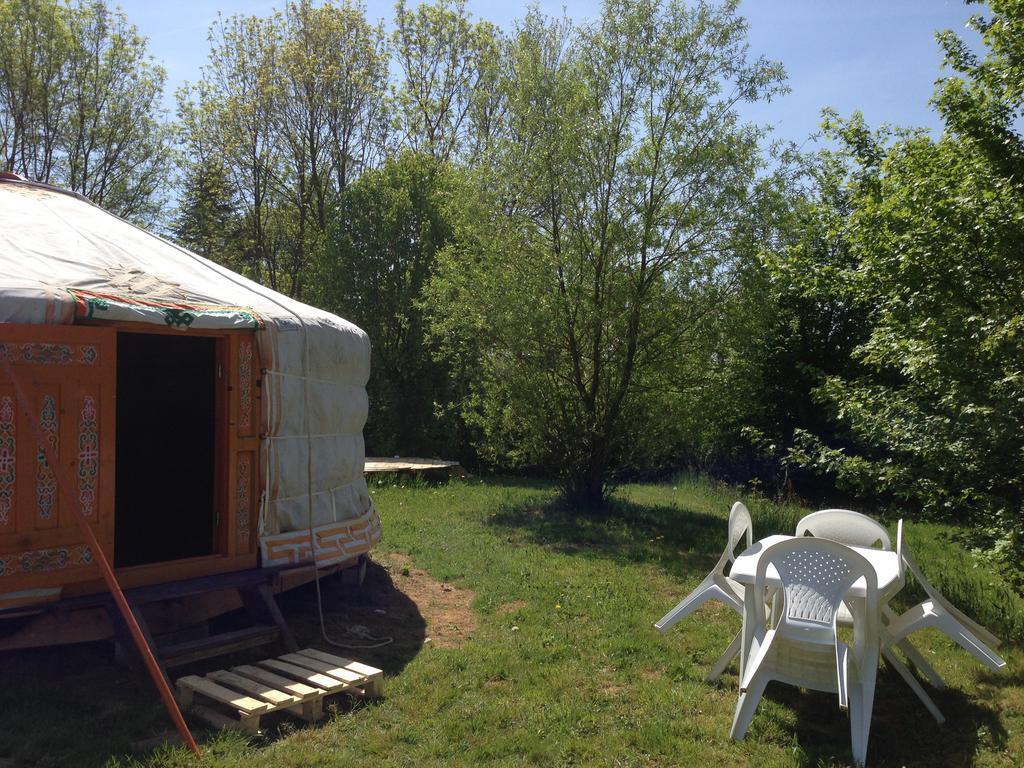 Camping Domaine De Mepillat Saint-Nizier-le-Bouchoux Kamer foto